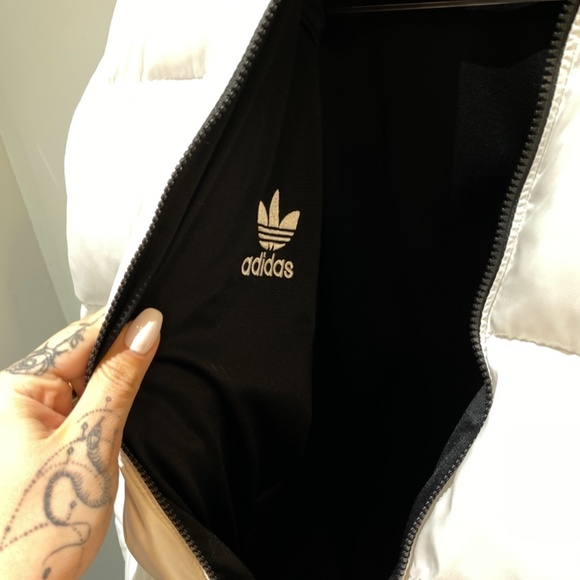 ADIDAS Originals Men’s Reversible Puffer Jacket - Picture 4 of 5